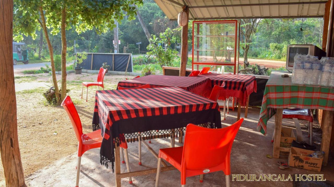 Pidurangala Hostel Szigirija Kültér fotó