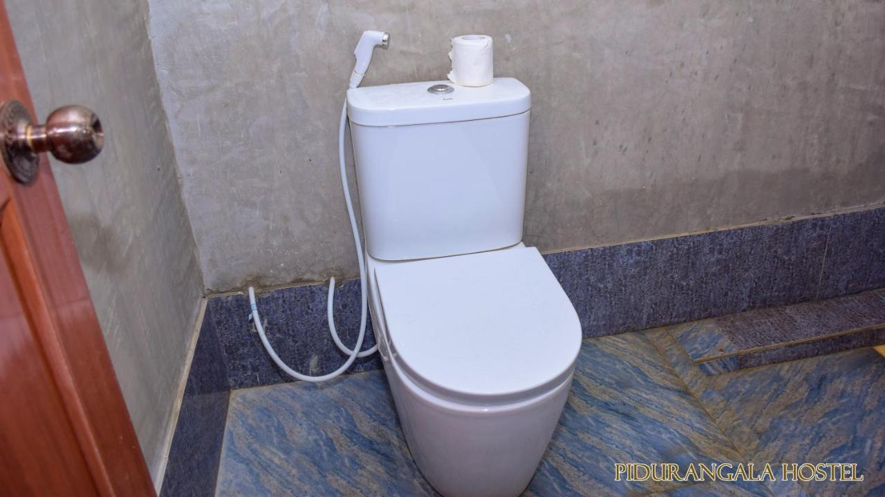 Pidurangala Hostel Szigirija Kültér fotó